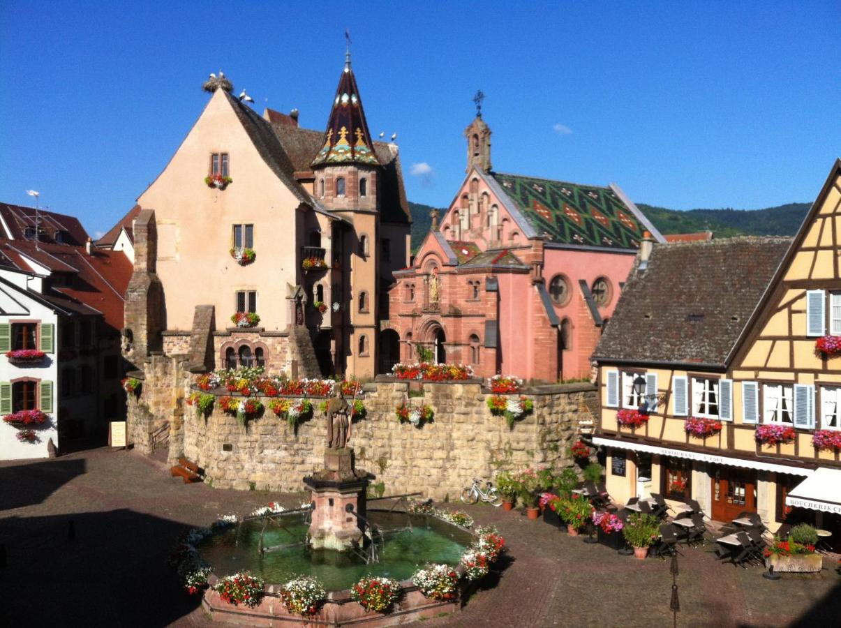 Gîte au château fleuri Eguisheim Quarto foto